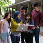 monash-students-admission